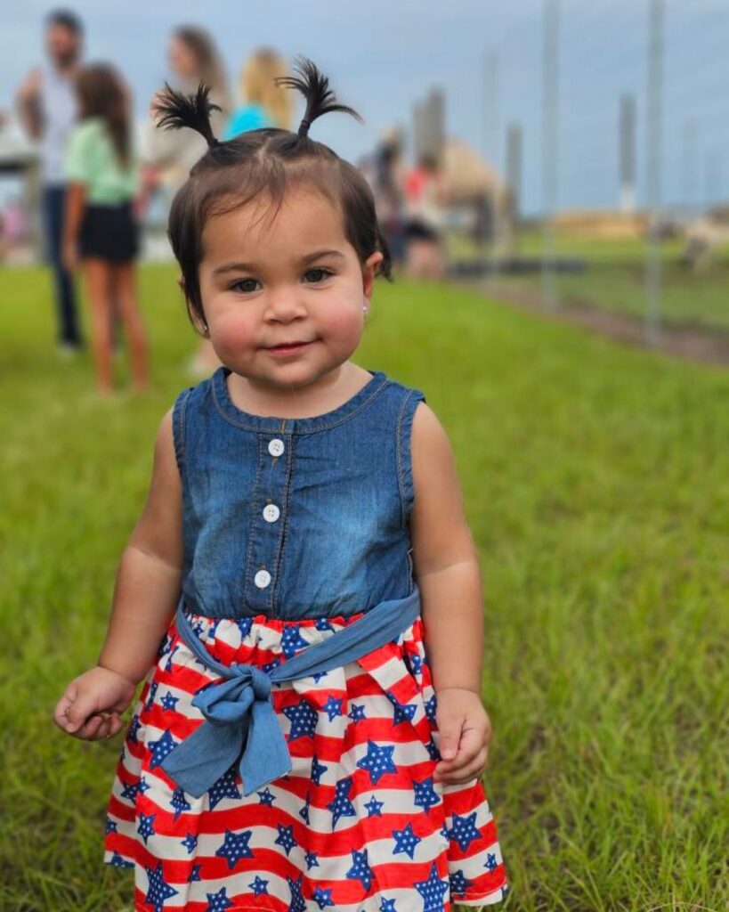 Patriotic girl at Dade City Farms